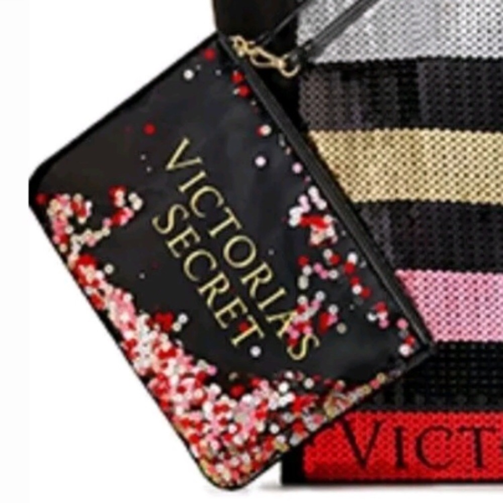 ⬇️LAST✂️ Victoria’s Secret Sequin Tote & Wristlet - Picture 3 of 4